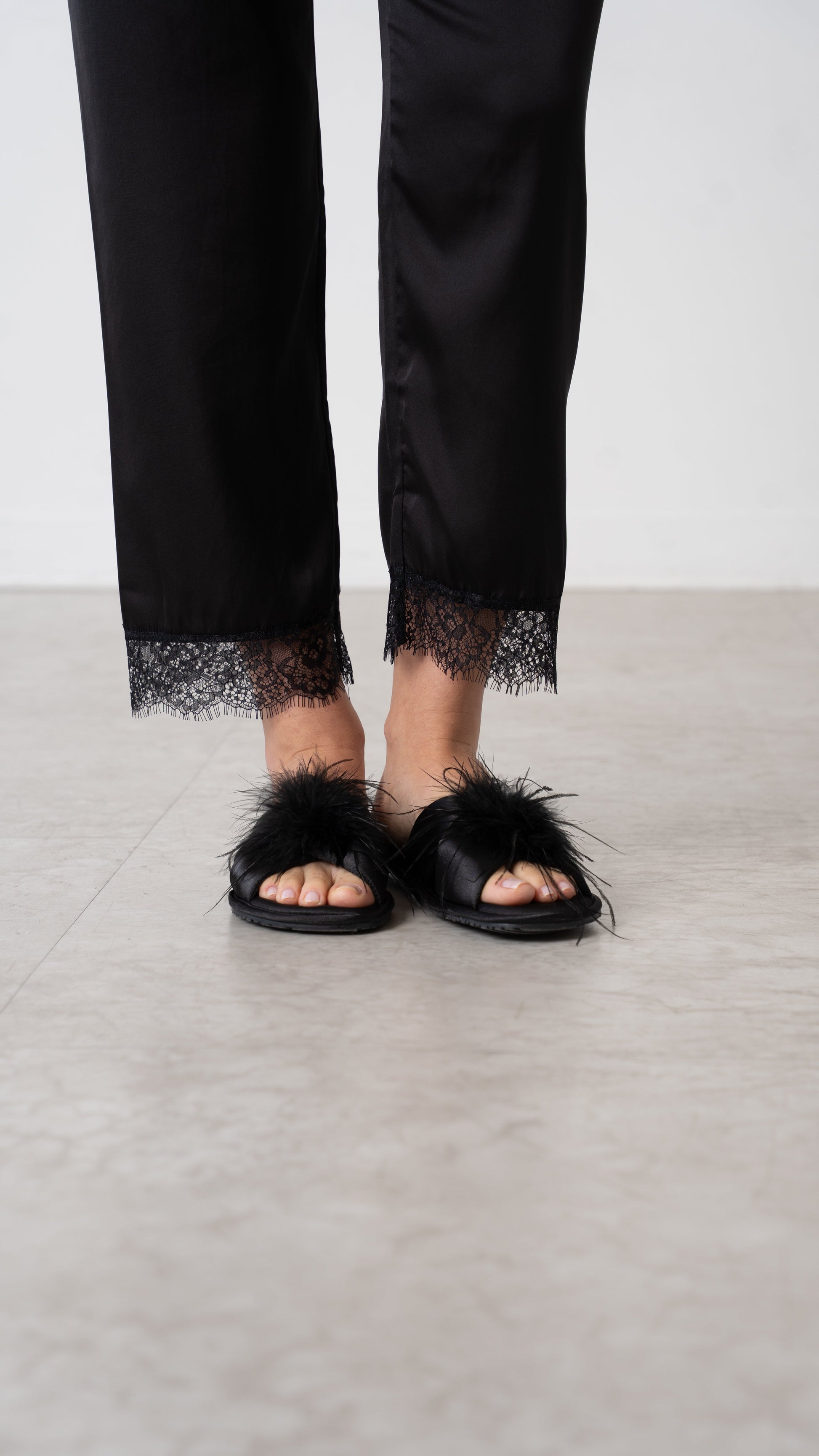 Black Satin Feather Slippers – Luxury Open - Toe Slides with Fluffy Detail - Donna Speziatta