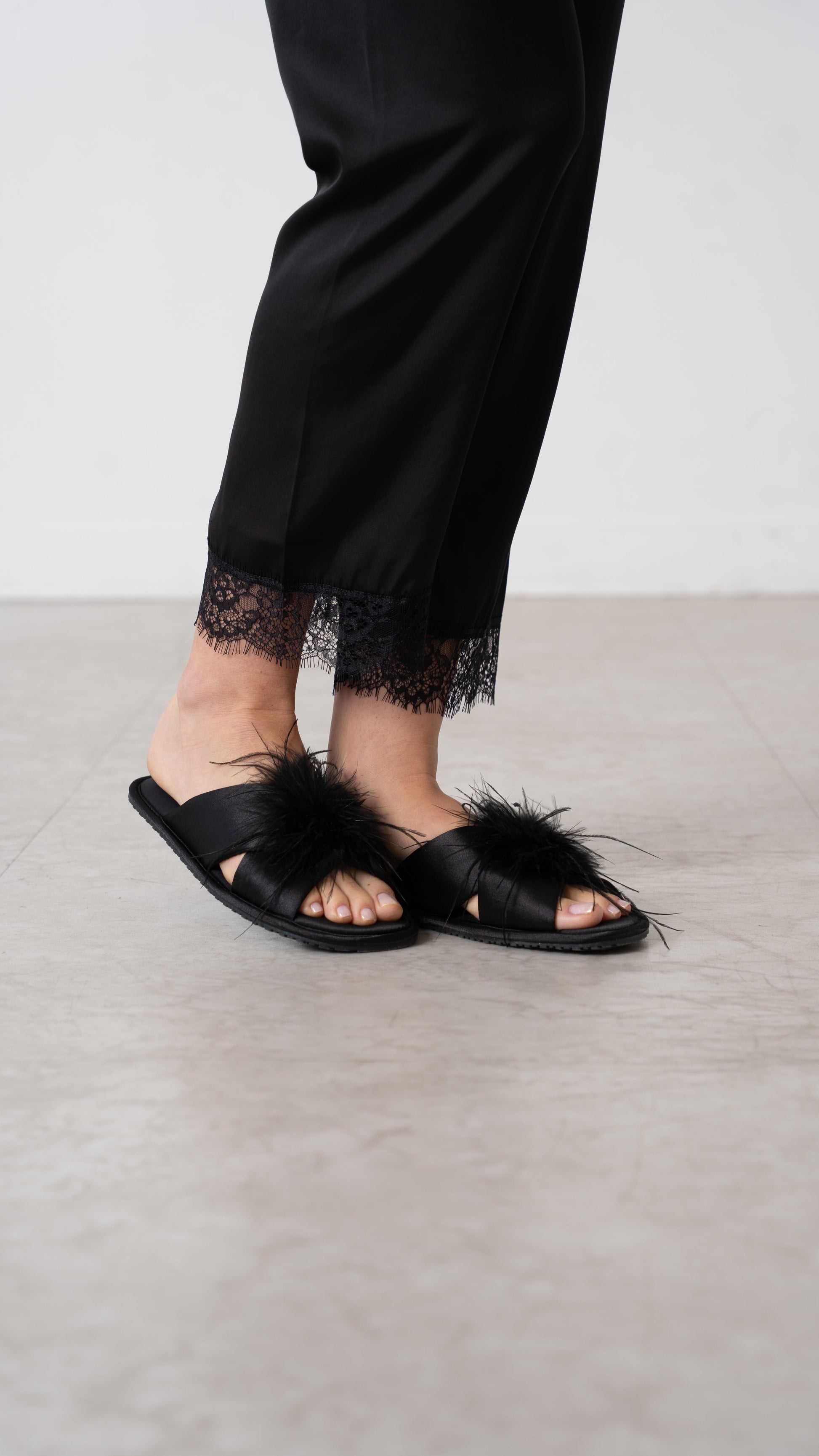 Black Satin Feather Slippers – Luxury Open - Toe Slides with Fluffy Detail - Donna Speziatta