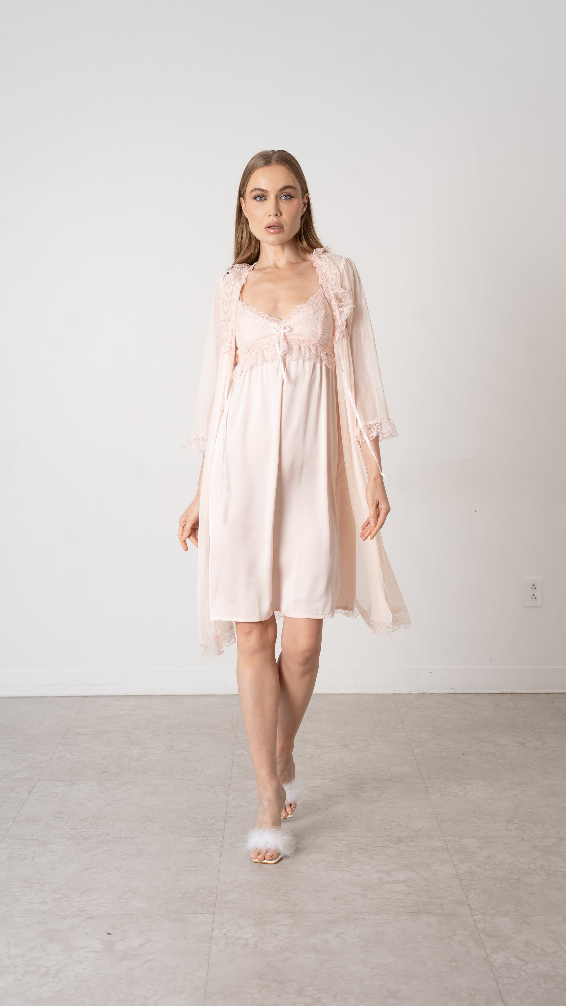 Donna Speziatta 2 - Piece Lace Nightwear Set - Donna Speziatta