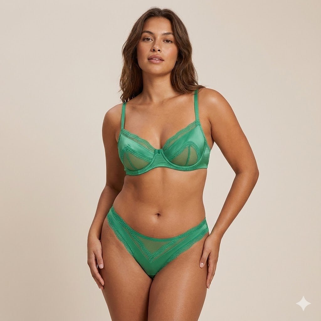 Emerald Green Lace Lingerie Set – Underwire Bra & Matching Panty - Donna Speziatta