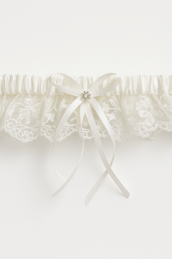 Ivory Wide Lace Bridal Garter with Satin Bow - Donna Speziatta