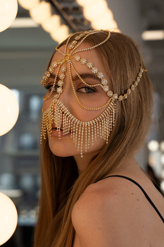 Luxury Gold Face Chain Headpiece – Crystal Fringe Mask with Floral Detail - Donna Speziatta